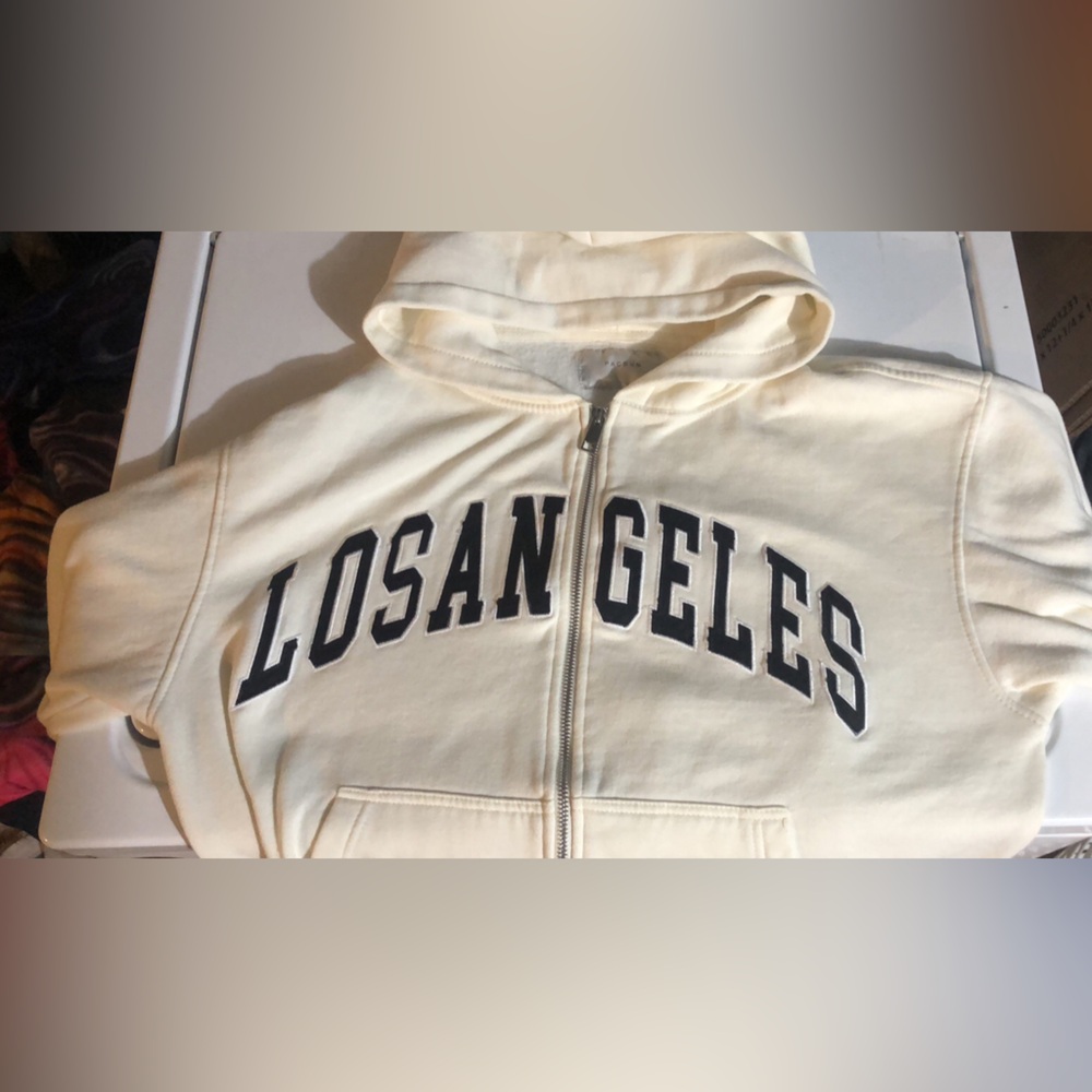 Pacsun Los Angeles Sweatshirt